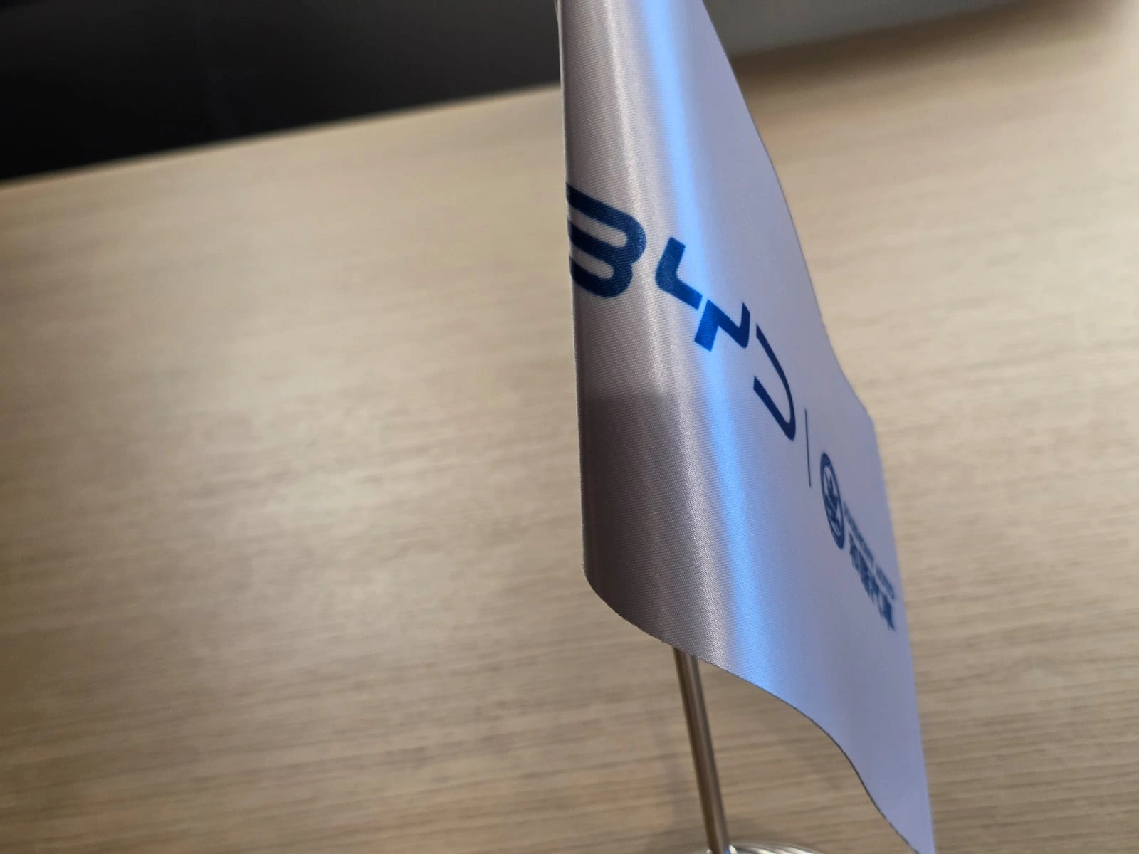 BYD und DENZA Flagship Store am Lenbachplatz